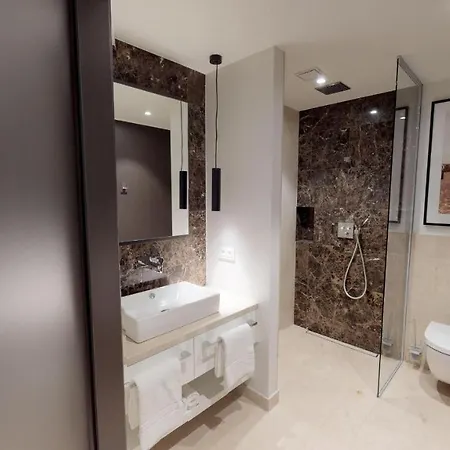 White Pearl 0.08 Apartman